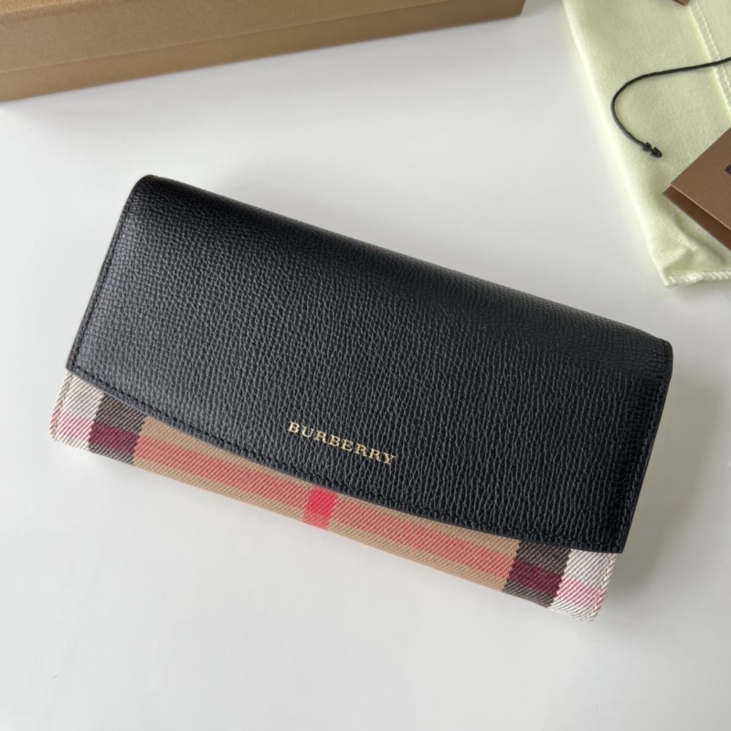 Bv*b*rry wallets